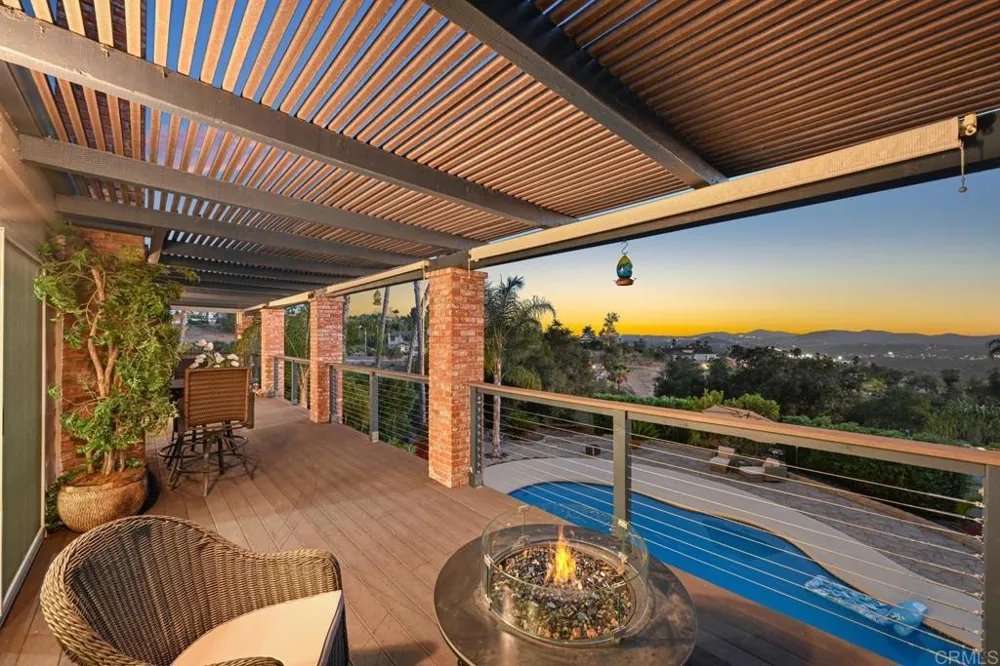 1118 Orangewood Drive Escondido, CA 92025