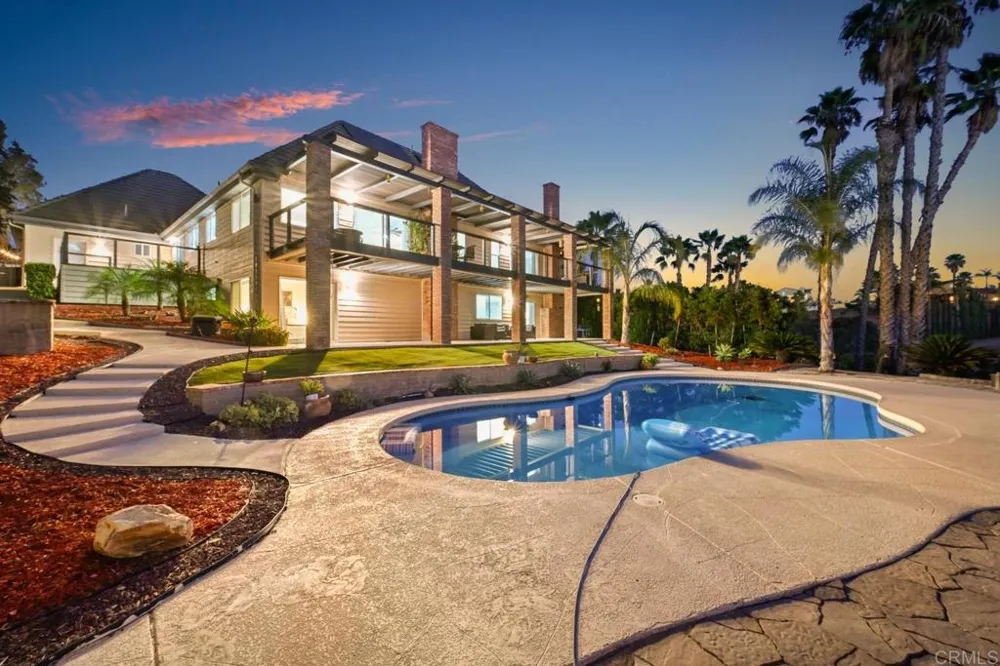 1118 Orangewood Drive Escondido, CA 92025