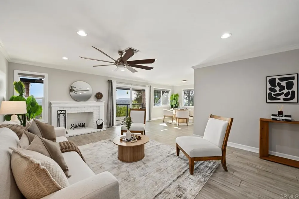 1118 Orangewood Drive Escondido, CA 92025