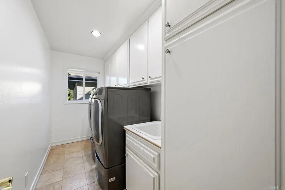 1118 Orangewood Drive Escondido, CA 92025