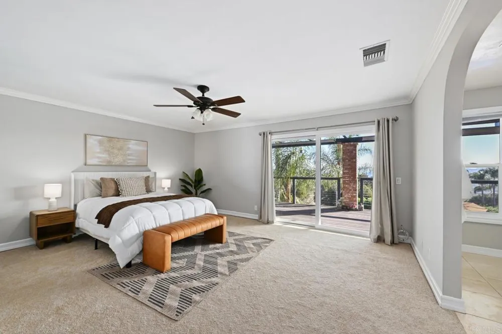 1118 Orangewood Drive Escondido, CA 92025