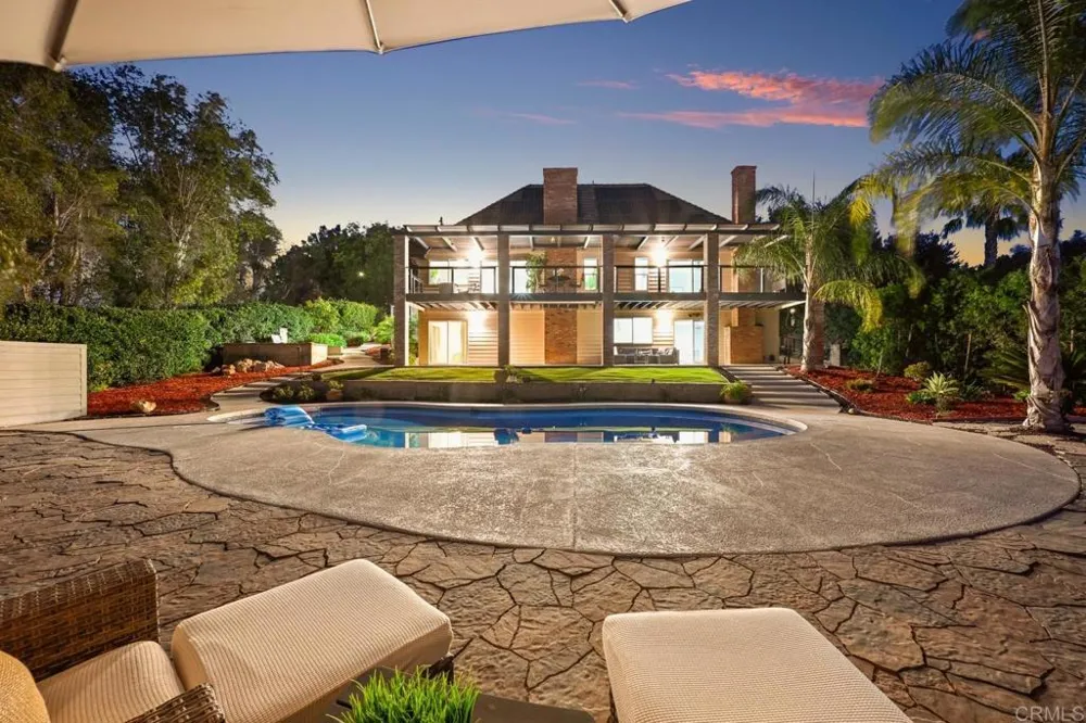 1118 Orangewood Drive Escondido, CA 92025