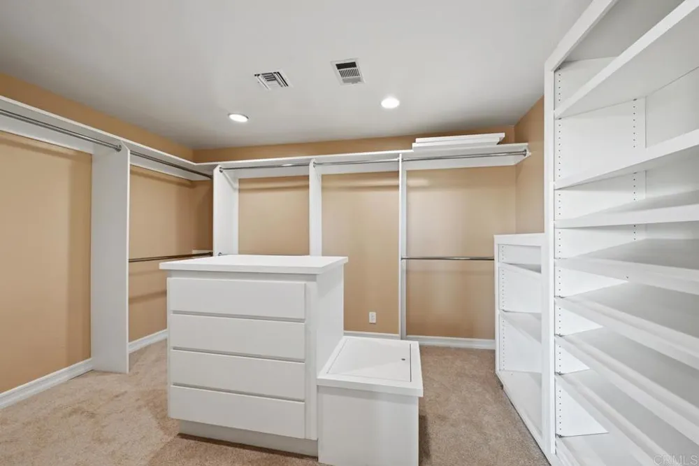 1118 Orangewood Drive Escondido, CA 92025