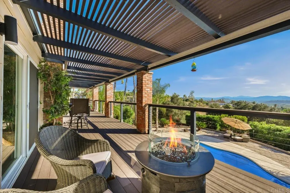 1118 Orangewood Drive Escondido, CA 92025