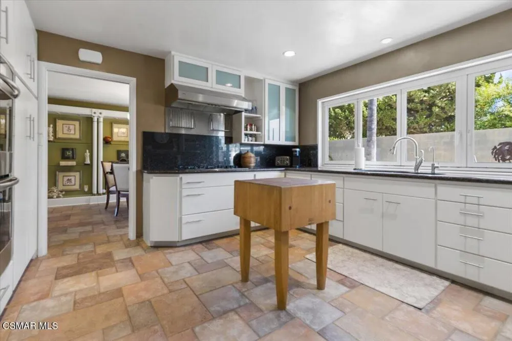 569 3rd Street Fillmore, CA 93015