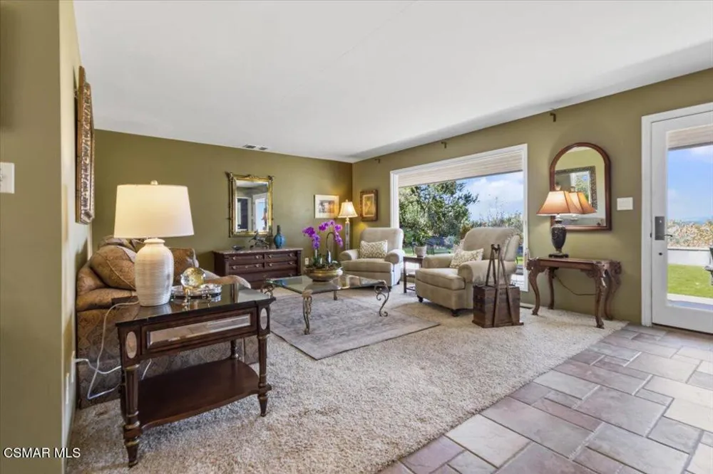 569 3rd Street Fillmore, CA 93015