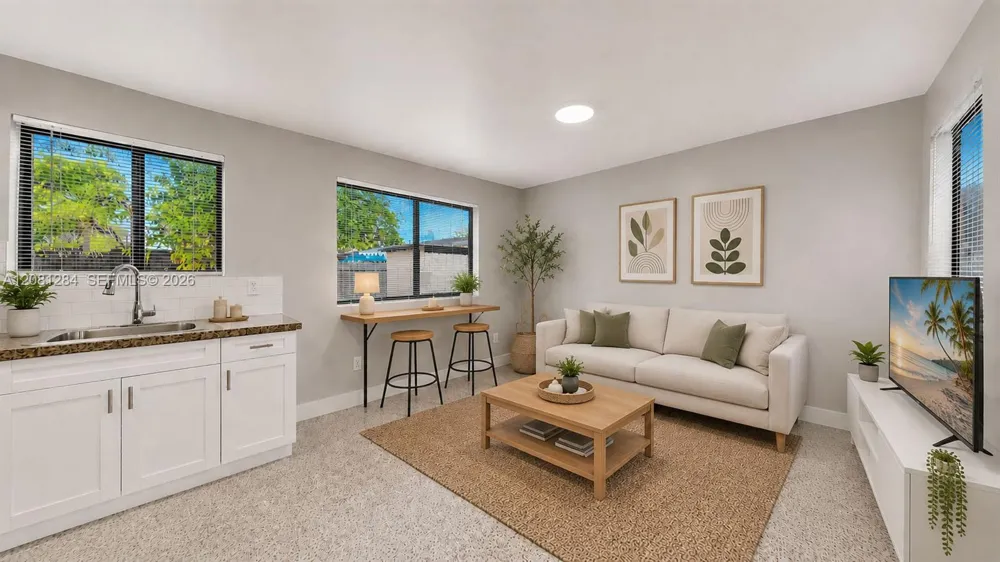 101 W 11th St #5 Hialeah, FL 33010
