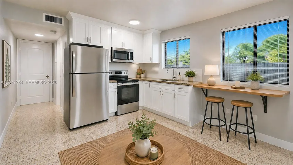 101 W 11th St #5 Hialeah, FL 33010