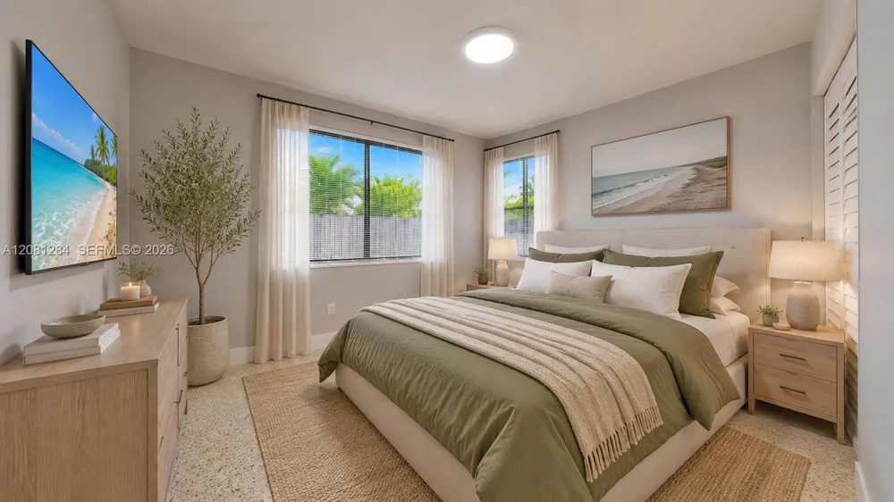 101 W 11th St #5 Hialeah, FL 33010
