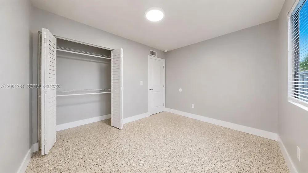 101 W 11th St #5 Hialeah, FL 33010
