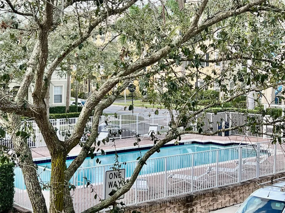 123 E Royal Palm Cir #105 Jupiter, FL 33458