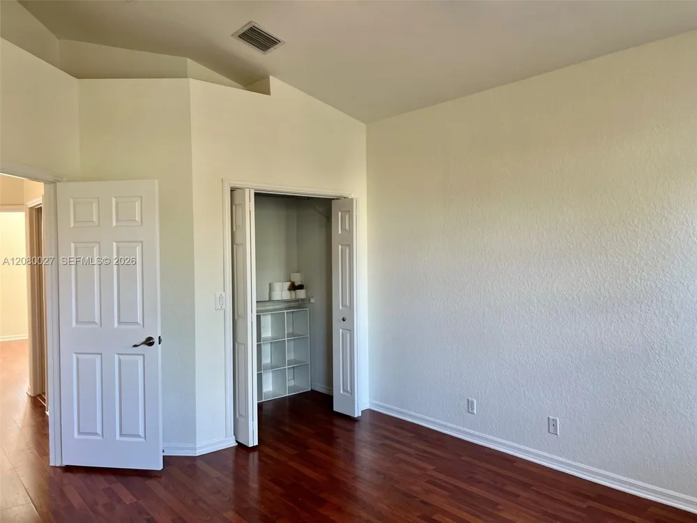 123 E Royal Palm Cir #105 Jupiter, FL 33458