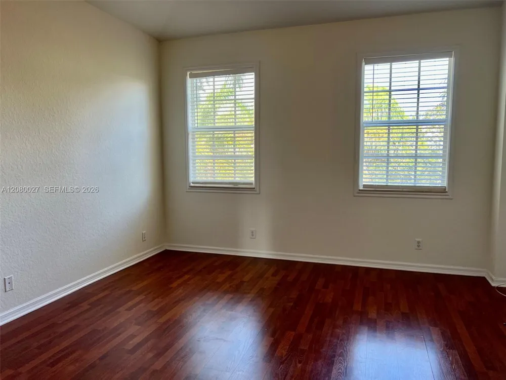 123 E Royal Palm Cir #105 Jupiter, FL 33458