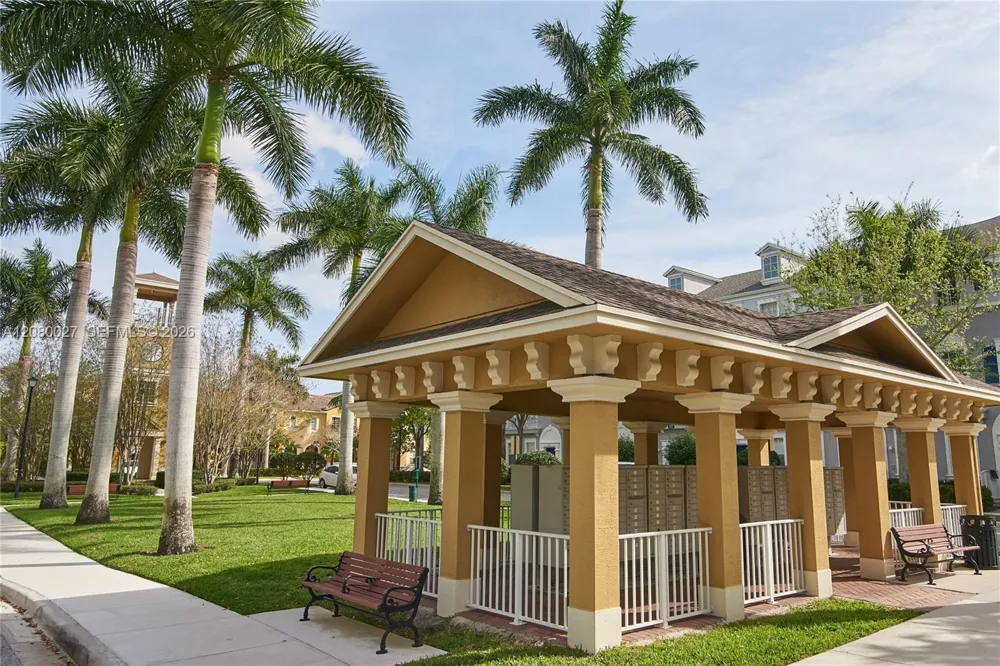 123 E Royal Palm Cir #105 Jupiter, FL 33458