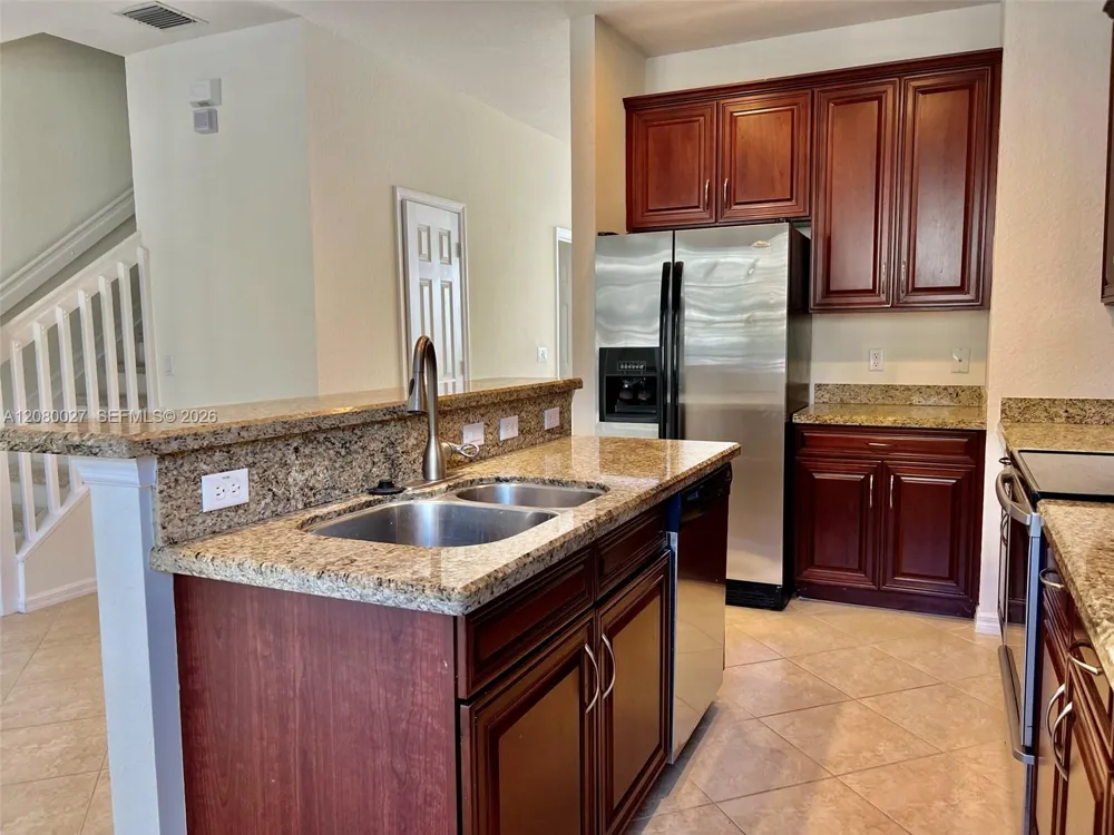 123 E Royal Palm Cir #105 Jupiter, FL 33458