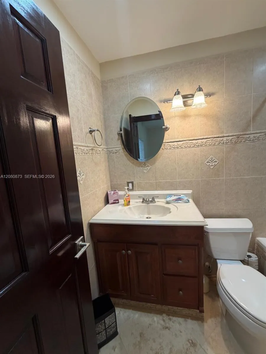 9051 NW 18th Ct #0 Pembroke Pines, FL 33024
