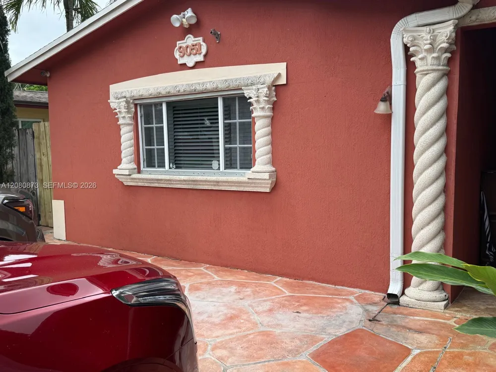 9051 NW 18th Ct #0 Pembroke Pines, FL 33024