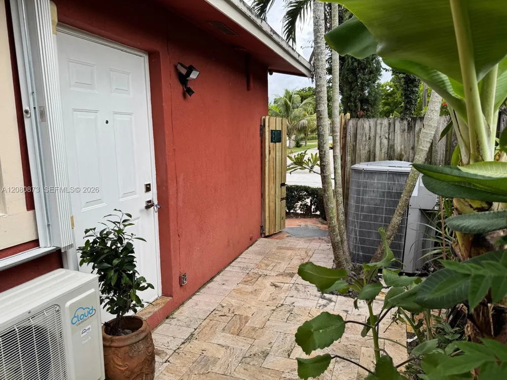 9051 NW 18th Ct #0 Pembroke Pines, FL 33024