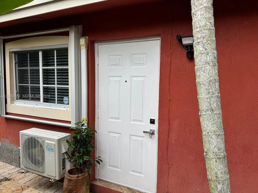 9051 NW 18th Ct #0 Pembroke Pines, FL 33024