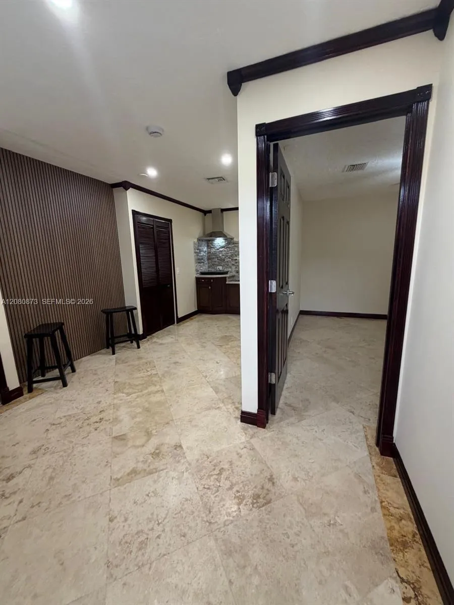 9051 NW 18th Ct #0 Pembroke Pines, FL 33024