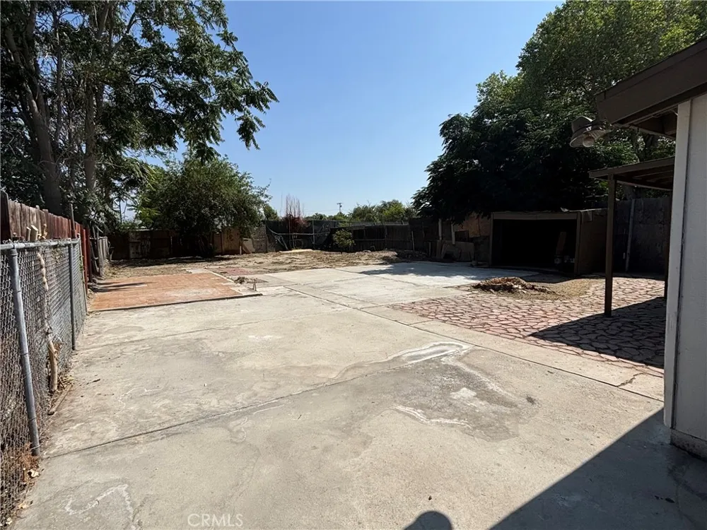 885 San Jacinto San Bernardino, CA 92408