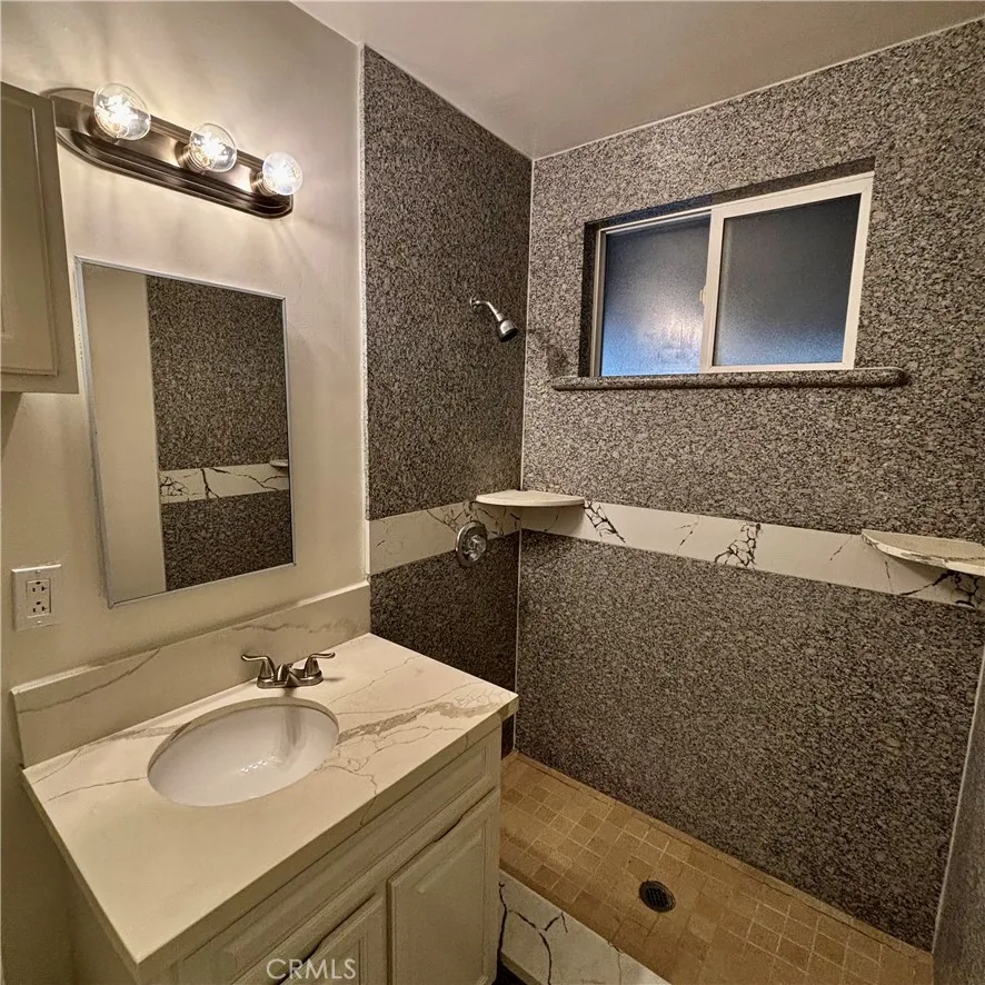 885 San Jacinto San Bernardino, CA 92408