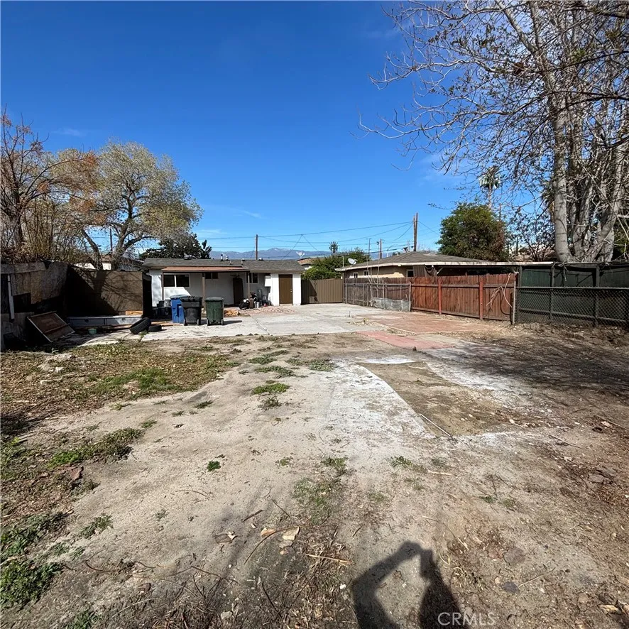 885 San Jacinto San Bernardino, CA 92408