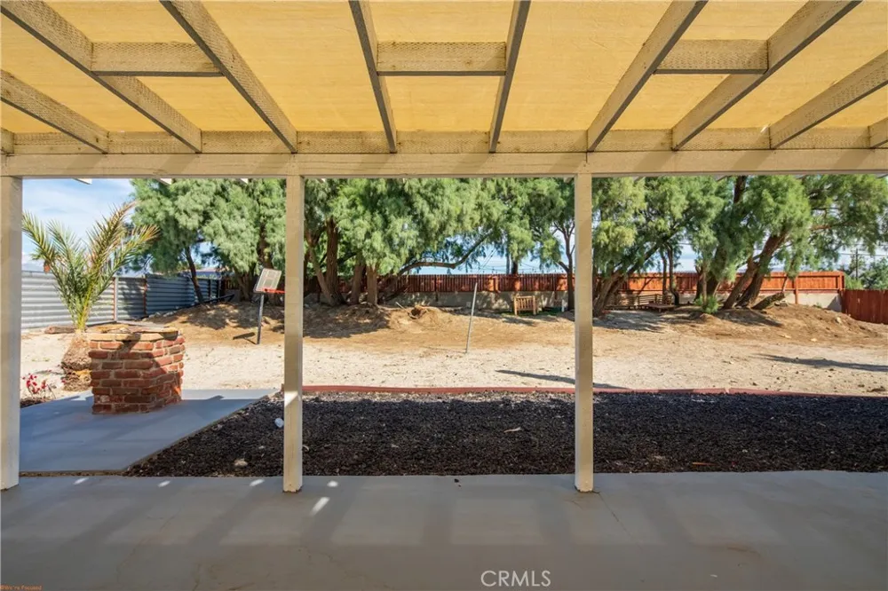 1840 E Joyce Palm Springs, CA 92262