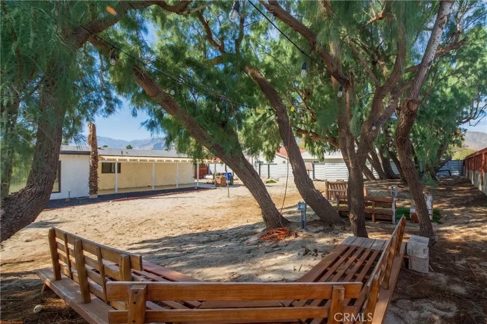 1840 E Joyce Palm Springs, CA 92262