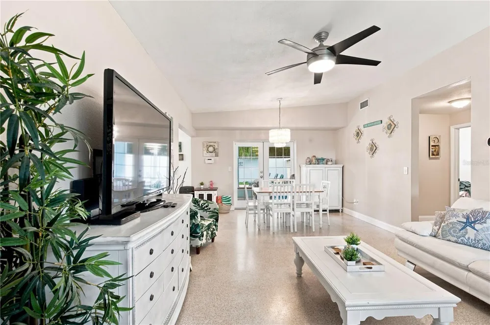 11610 116TH STREET Seminole, FL 33778