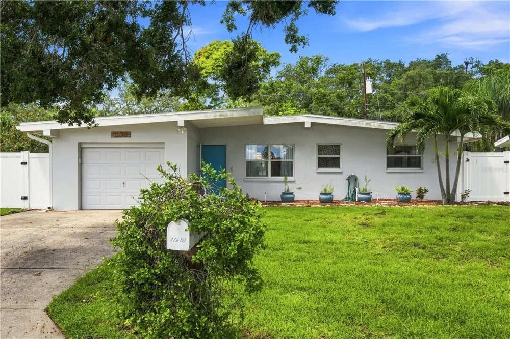 11610 116TH STREET Seminole, FL 33778