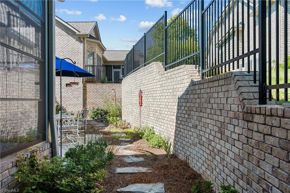 5204 Perrou Court Greensboro, NC 27410