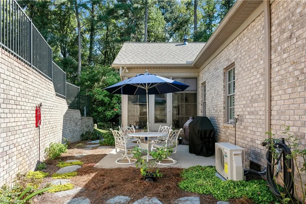 5204 Perrou Court Greensboro, NC 27410