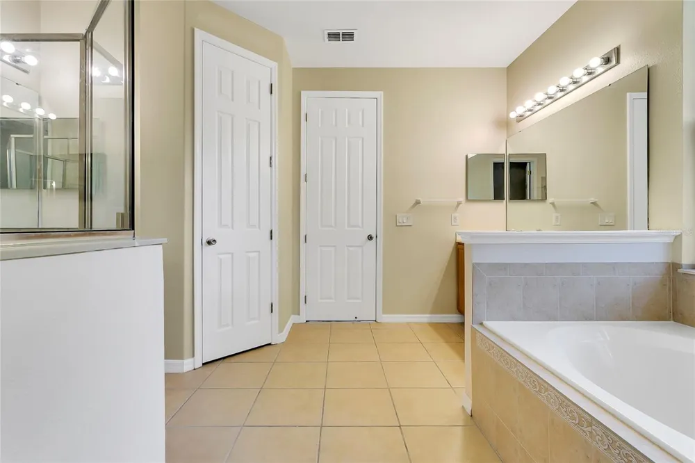 10102 CAROLINE PARK DRIVE Orlando, FL 32832