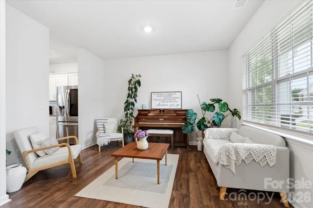 8022 Rowling Drive Charlotte, NC 28215
