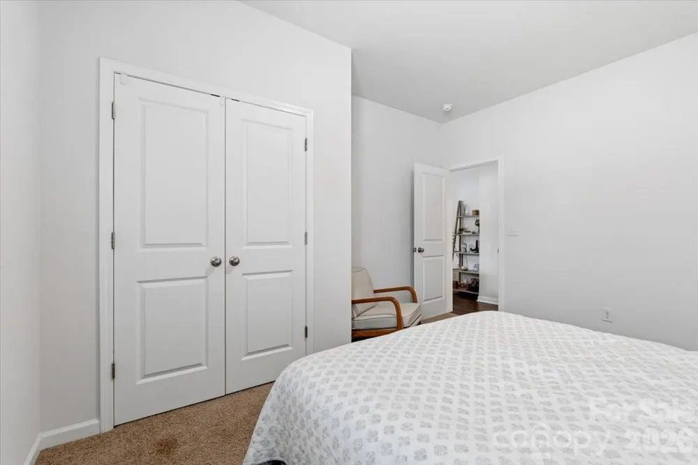 8022 Rowling Drive Charlotte, NC 28215