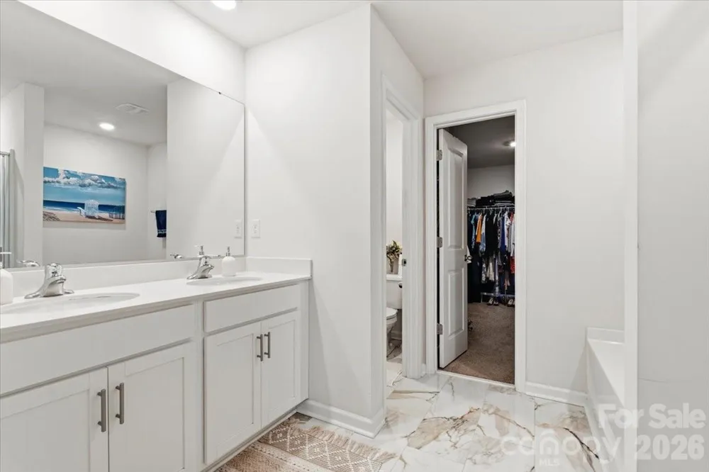 8022 Rowling Drive Charlotte, NC 28215