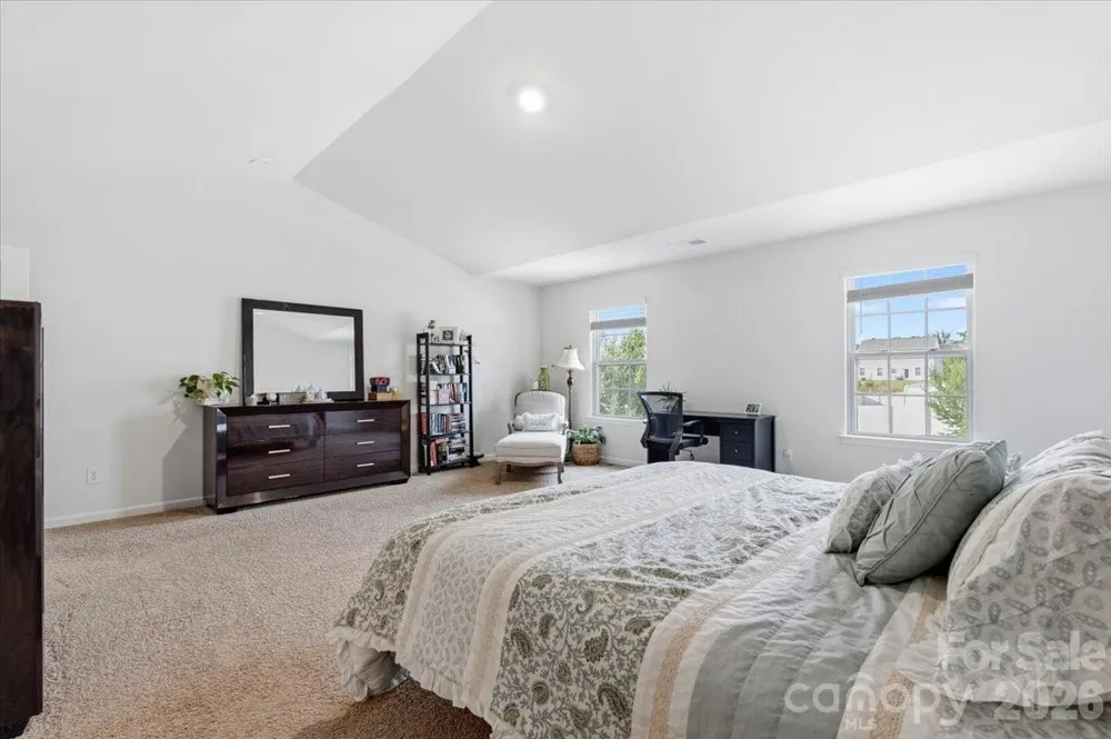 8022 Rowling Drive Charlotte, NC 28215