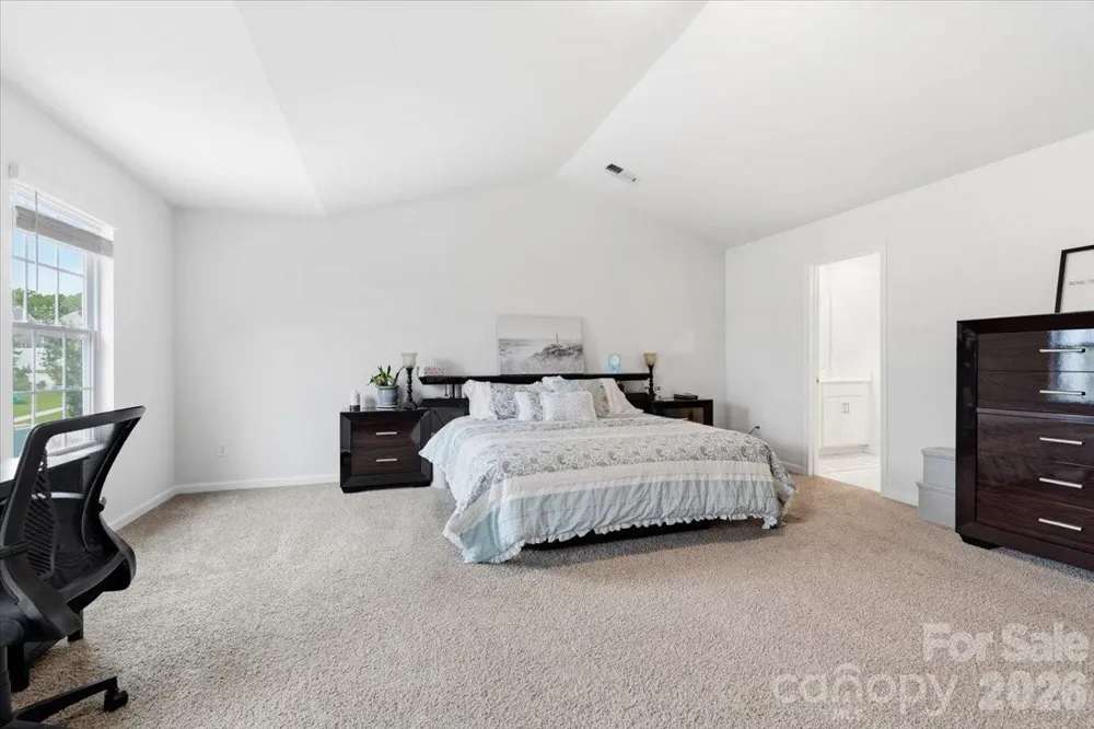 8022 Rowling Drive Charlotte, NC 28215