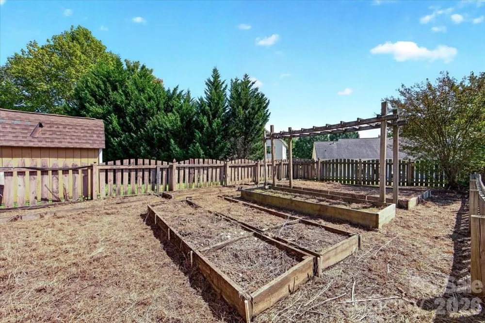 9026 Crusaders Court Matthews, NC 28105