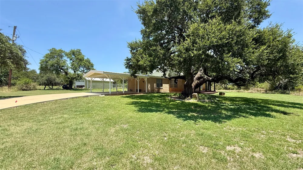 350 County Road 201 Road Liberty Hill, TX 78642