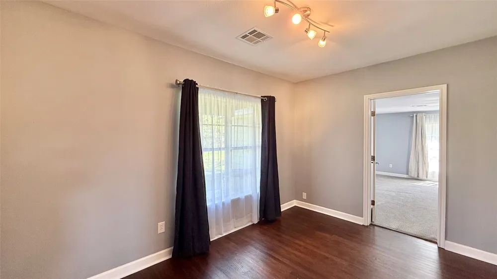 350 County Road 201 Road Liberty Hill, TX 78642