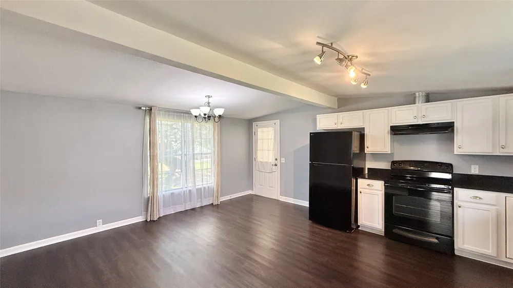 350 County Road 201 Road Liberty Hill, TX 78642