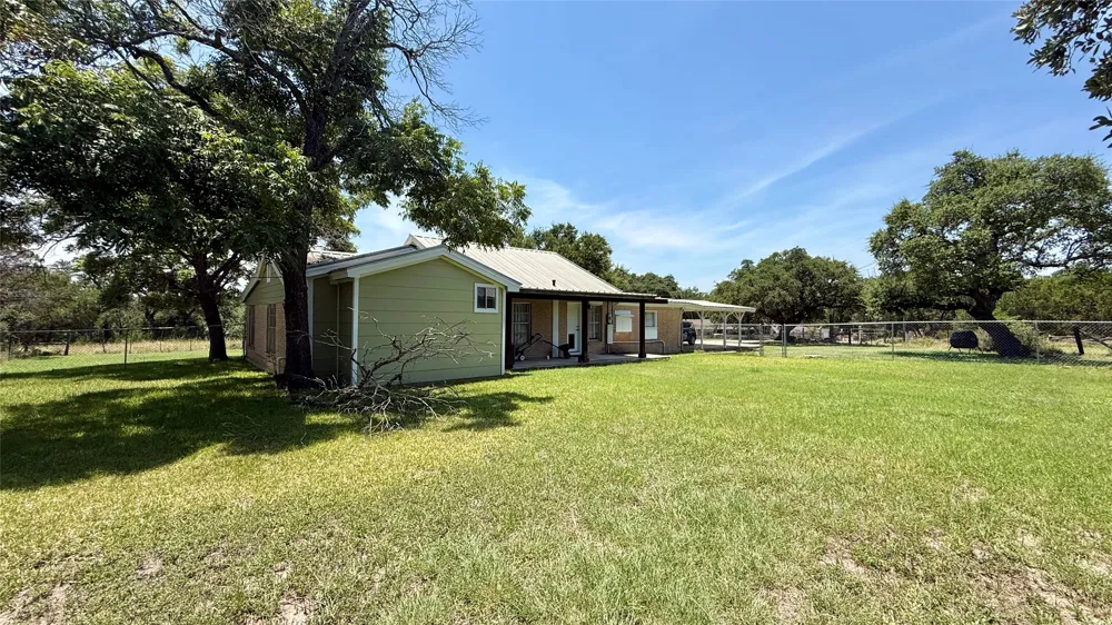 350 County Road 201 Road Liberty Hill, TX 78642