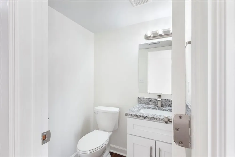 330 Winding River Drive #H Sandy Springs, GA 30350