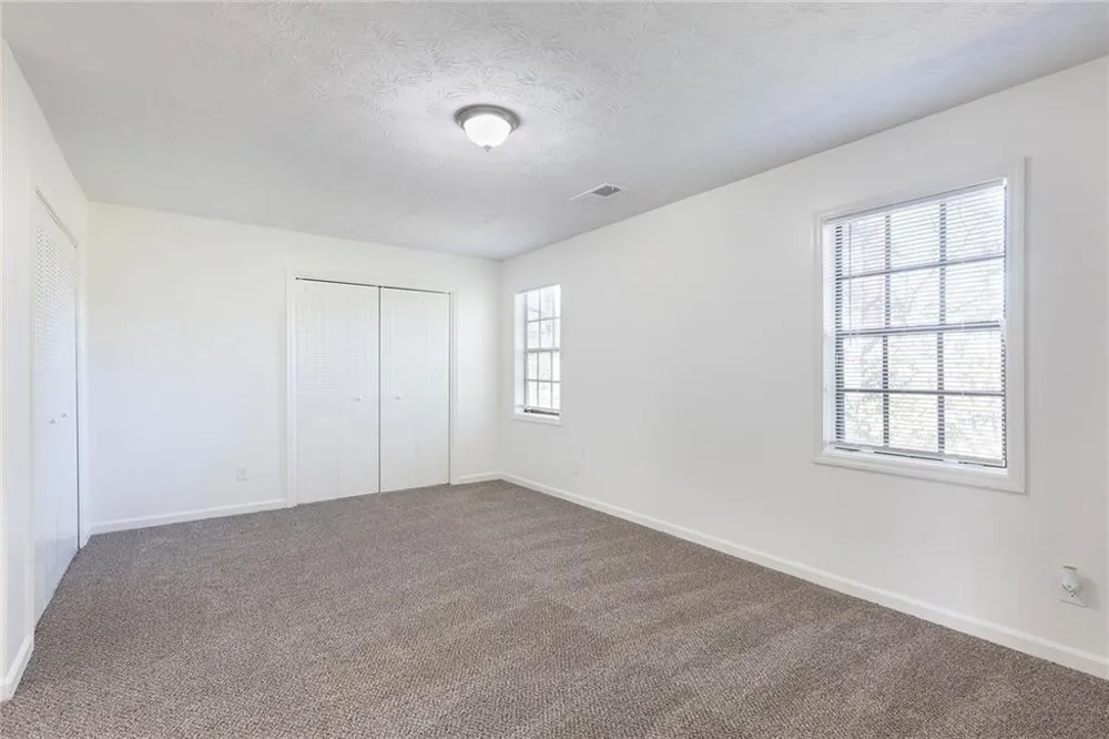 330 Winding River Drive #H Sandy Springs, GA 30350