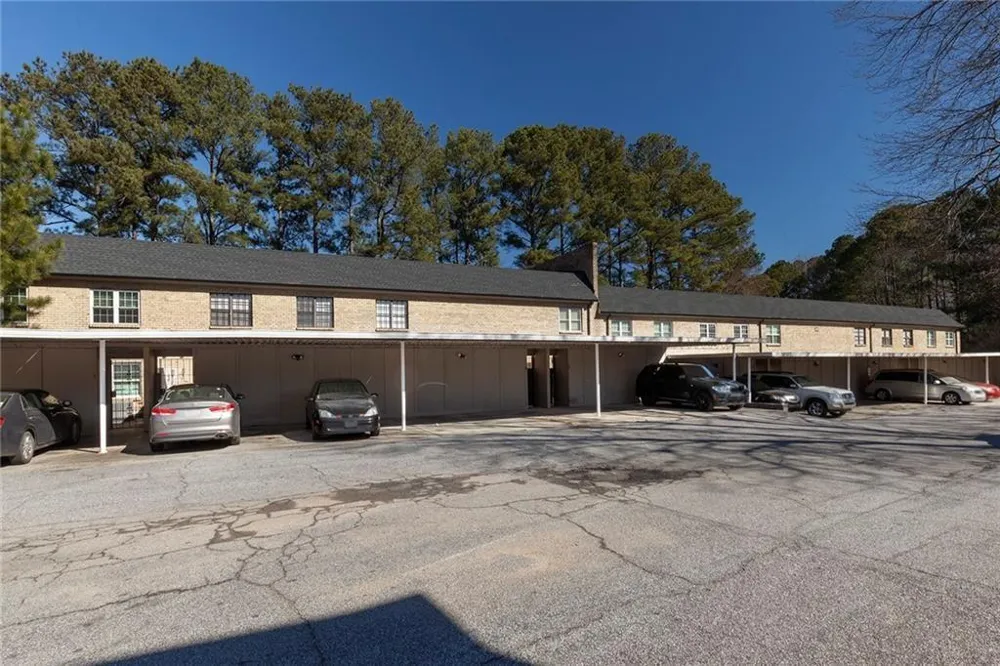 330 Winding River Drive #H Sandy Springs, GA 30350