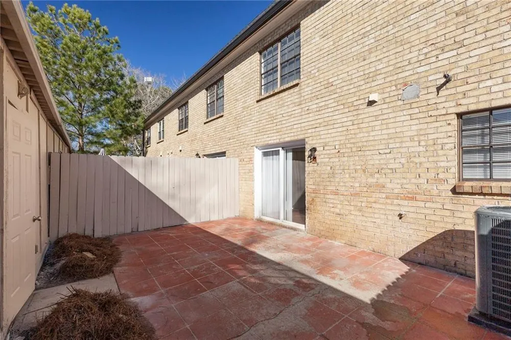 330 Winding River Drive #H Sandy Springs, GA 30350