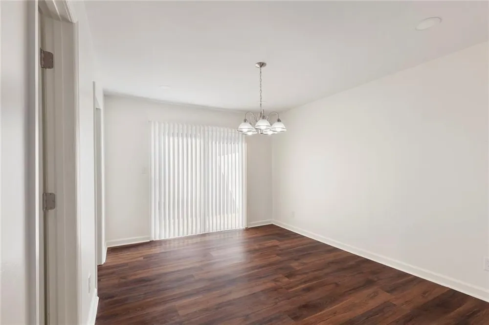 330 Winding River Drive #H Sandy Springs, GA 30350
