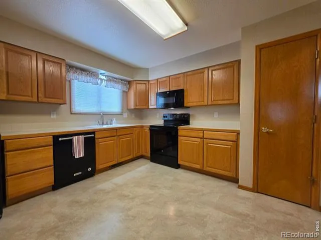 1526 Tulip Court Longmont, CO 80501